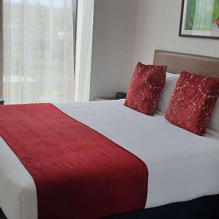 Ramada Suites By Wyndham Auckland Manukau Pacfic Centre Ngoại thất bức ảnh
