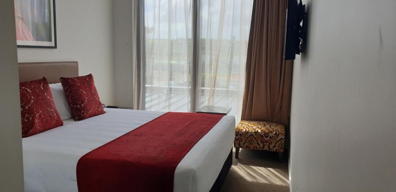 Ramada Suites By Wyndham Auckland Manukau Pacfic Centre Ngoại thất bức ảnh